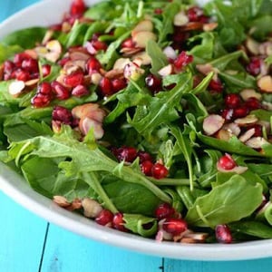 spinach-arugula-almond-and-pomegranate-salad